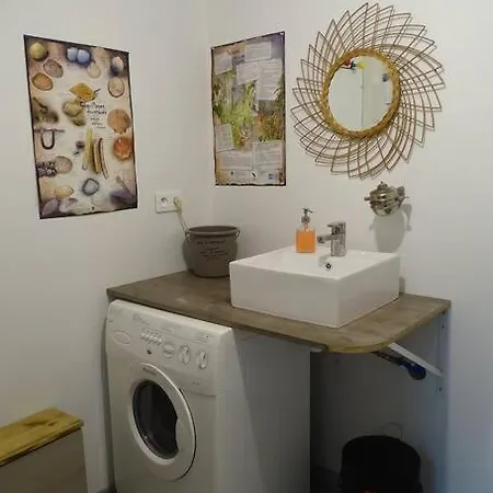 Petite Maison Bord De Mer *